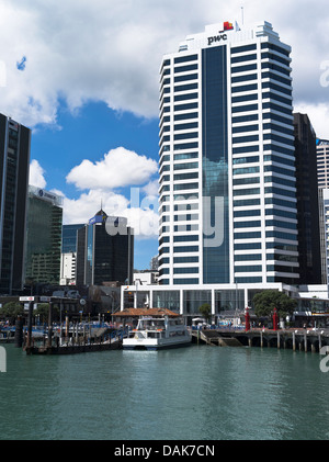 Dh sul porto di Auckland Auckland Nuova Zelanda Auckland City grattacielo PWC PricewaterhouseCoopers edificio a torre Foto Stock