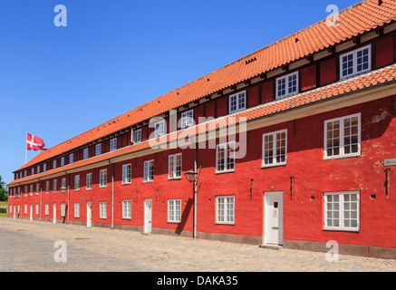 Una delle righe o Stokkene originariamente caserme in Kastellet fortificato o Frederikshavn Cittadella a Copenhagen, Danimarca Foto Stock