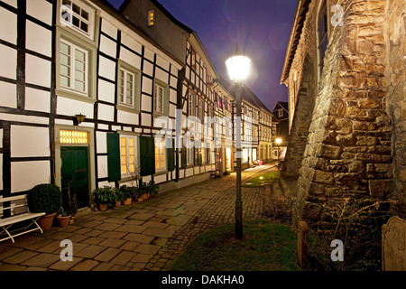 In legno case nella città vecchia di Hattingen , in Germania, in Renania settentrionale-Vestfalia, la zona della Ruhr, Hattingen Foto Stock