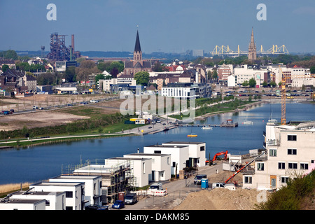 Lago di Phoenix, Hoerde distretto e BVB football Stadium di sfondo , in Germania, in Renania settentrionale-Vestfalia, la zona della Ruhr, Dortmund Foto Stock