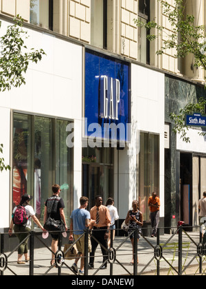 Gap Store segno, NYC Foto Stock