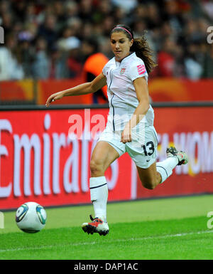 Alex Morgan del team USA durante il FIFA Coppa del Mondo Donne finale di partita di calcio tra il Giappone e gli Stati Uniti d'America in occasione del FIFA World Cup stadium in Frankfurt am Main, Germania il 17 luglio 2011. Foto: Thomas Eisenhuth dpa Foto Stock