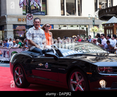 Bruce Bochy & wife celebrating World Series win @ 49ers game 11-2-14