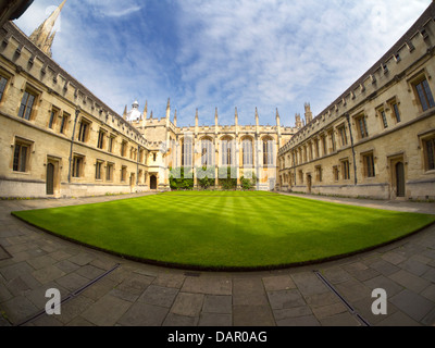 Il quadrangolo, Queen's College di Oxford - Vista fisheye 2 Foto Stock