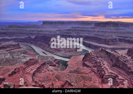 Tramonto a Deadhorse Point State Park, Utah Foto Stock