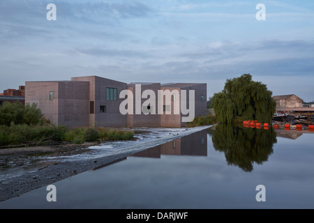 La galleria Hepworth, alloggiamento le opere di Wakefield nato scultore Barbara Hepworth, Wakefield, West Yorkshire, Regno Unito Foto Stock