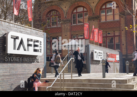 TAFE, tecniche e ulteriormente a scopo didattico, TAFE NSW è il più grande di istruzione professionale e di provider di formazione in Australia Foto Stock