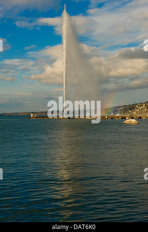 Il lago di Ginevra e del Jet d'Eau, Svizzera Foto Stock