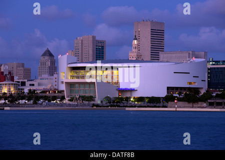 AMERICAN AIRLINES ARENA (©ARQUITECTONICA 1999) Downtown Miami Florida USA Foto Stock