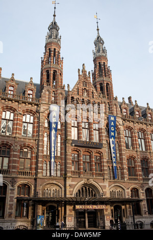 Magna Plaza Shopping Mall a Amsterdam, Paesi Bassi. Foto Stock