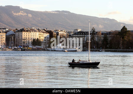 Vista dal lago di Ginevra su una parte di Ginevra, 06 marzo 2007. Foto: Bernd Weissbrod Foto Stock