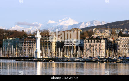 Vista dal lago di Ginevra su una parte di Ginevra, 06 marzo 2007. Foto: Bernd Weissbrod Foto Stock