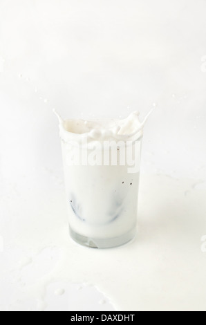 Oreo latte splash Foto Stock