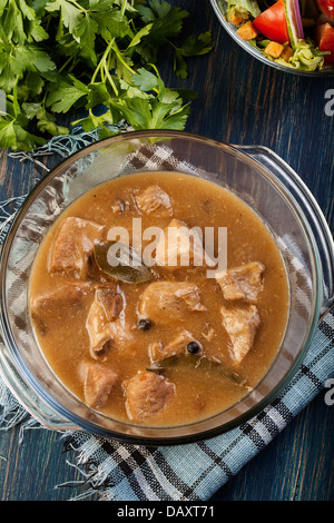 Serie alimentare: Gulasch - tono scuro Foto Stock