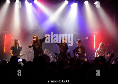 Toronto, Canada. Luglio 20, 2013. Svedese e danese AMARANTHE band suona in Toronto vergine del Club mod. Credito: EXImages/Alamy Live News Foto Stock