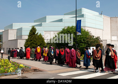 Processione accademico sul giorno di graduazione, Università di Warwick, Regno Unito Foto Stock