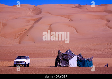 Home beduino, Sharqiya (fomerly) Wahiba Sands, tra Muscat e Sur, central Oman Foto Stock