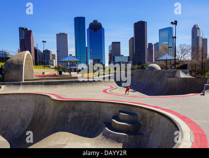 Vista sullo skyline di Houston da Buffalo Bayou park Foto Stock