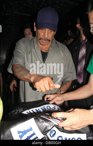 Luglio 19, 2013 - Hollywood, California, Stati Uniti - Ho15623CHW .Le tenebre scendendo Comic-Con Fan parte con Danny Trejo .Vin de Syrah, San Diego, CA.07/20/2013 .DANNY TREJO . 2013 (credito Immagine: © Clinton Wallace/Globe foto/ZUMAPRESS.com) Foto Stock