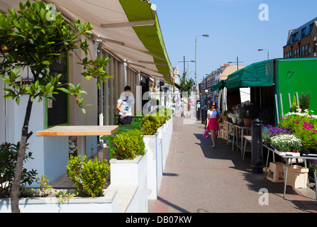 Northcote Rd in Battersea- London REGNO UNITO Foto Stock