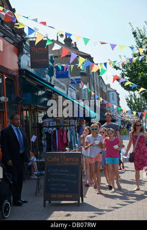 Northcote Rd in Battersea- London REGNO UNITO Foto Stock