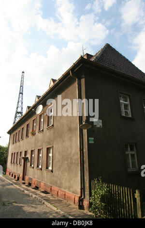 La foto mostra il legno della torre radio di Gliwice, Polonia, 16 agosto 2007. La torre della radio è parte di un museo dal 02 gennaio 2005. Hitler falsificate di regime un attacco sulla stazione radio per avere un motivo per invadere la Polonia il 01 settembre 1939, l'inizio della Seconda Guerra Mondiale. Foto: Lars Halbauer Foto Stock