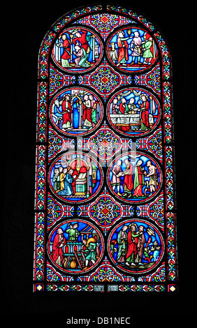 Cattedrale di Ely, medievale vetrata windows, interno, transetto nord, Cambridgeshire England Inglese Regno Unito cattedrali Foto Stock
