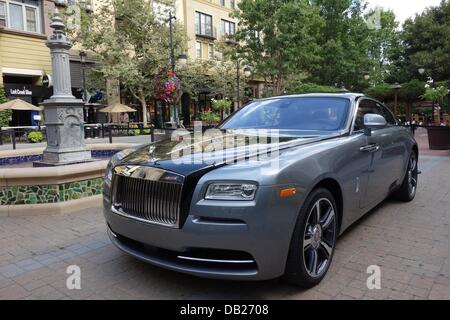 2014 Rolls Royce Wraith sulla fila di Santana, San Jose, California Foto Stock