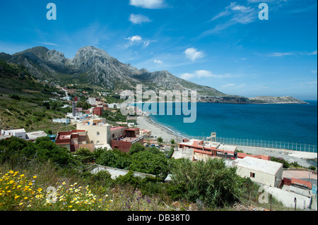 Recinzioni perimetrali in villaggio Benzu che separa le enclave spagnole di Ceuta e il Marocco. Ceuta,Africa del Nord. Spagna. Foto Stock