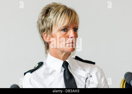 Belfast, Irlanda del Nord, 23 Luglio 2013 - PSNI Deputy Chief Constable Judith Gillespie Credit: stephen Barnes/Alamy Live News Foto Stock