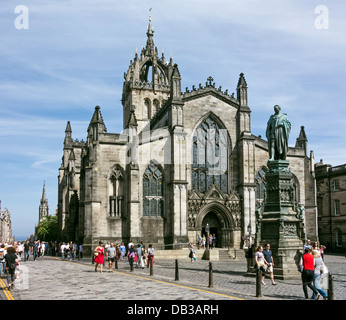 La cattedrale di St. Giles in High Street Royal Mile di Edimburgo in Scozia Foto Stock