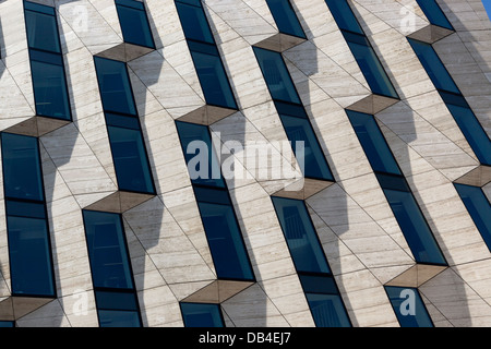 L'Horten edificio nel porto di Tuborg, Hellerup, vicino a Copenhagen Foto Stock