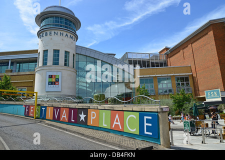 Festival Place Shopping Center, Basingstoke, Hampshire, Inghilterra, Regno Unito Foto Stock