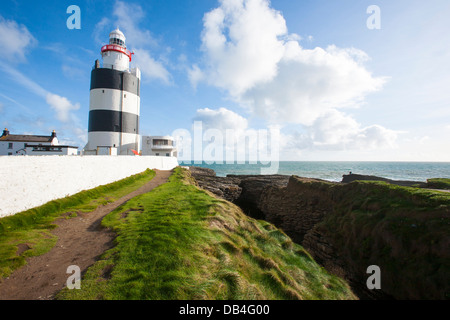 Faro di Hook si trova in testa a gancio è uno dei più antichi fari del mondo nel conteggio Wexford Foto Stock