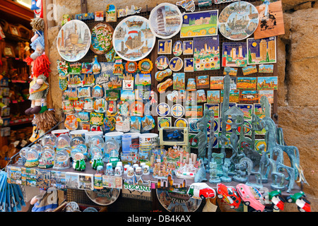 Negozio di souvenir a San Gimignano, Italia Foto Stock