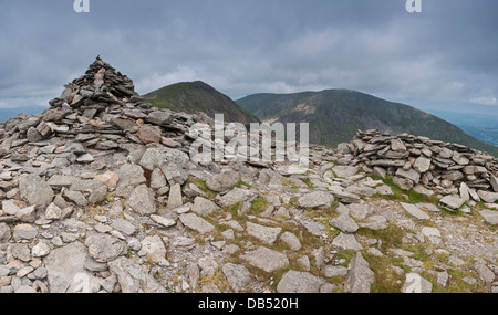 Dow Crag e Coniston vecchio uomo dal marrone Pike Foto Stock