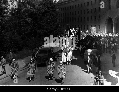 Periodo del dopoguerra, Germania, avversità, dimostrazione contro l'insufficiente approvvigionamento alimentare, 'marcia della fame' degli studenti di Monaco, estate 1947, autorizzazioni aggiuntive dei diritti-non disponibili Foto Stock