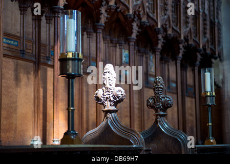 Dettaglio dall'interno di Peterborough Cathedral, il coro Foto Stock