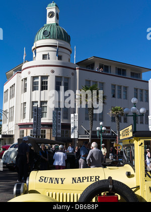 Dh Napier, Nuova Zelanda avvisatore acustico autocarro Vintage TG Dome edificio Art Deco festival weekend Foto Stock