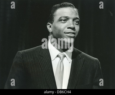 CLYDE McPHATTER (1932-1972) American R&B cantante circa 1965 Foto Stock