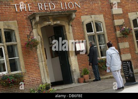 Lacock Wiltshire, Inghilterra GB UK 2013 Foto Stock