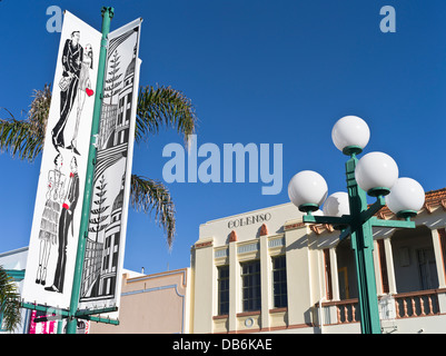 Dh Napier, Nuova Zelanda Art Deco Colenso banner costruzione Casa missione spagnola festival di stile Foto Stock