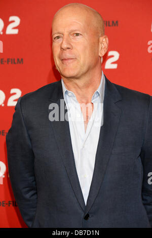 Monaco di Baviera, Germania. Il 24 luglio 2013. Bruce Willis assiste il 'R.E.D. 2' photocall al Mandarin Oriental Hotel sulla luglio 24, 2013 a Monaco di Baviera, Germania. Credito: dpa picture alliance/Alamy Live News Foto Stock