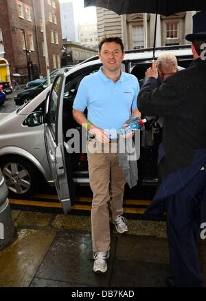 Gerry McCann Kate McCann e Gerry McCann arrivano al Merrion Hotel per una conferenza stampa per quanto riguarda il lancio del loro libro "adeleine' Dublin, Irlanda - 13.05.11 Foto Stock