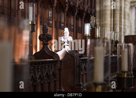 Dettaglio dall'interno di Peterborough Cathedral, il coro Foto Stock