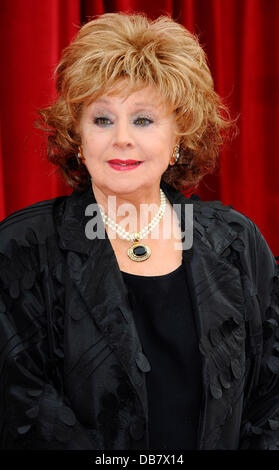 Barbara Knox British Soap Awards a Granada gli studi televisivi - Arrivi Manchester, Inghilterra - 14.05.11 Foto Stock