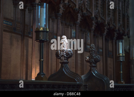 Dettaglio dall'interno di Peterborough Cathedral, il coro Foto Stock