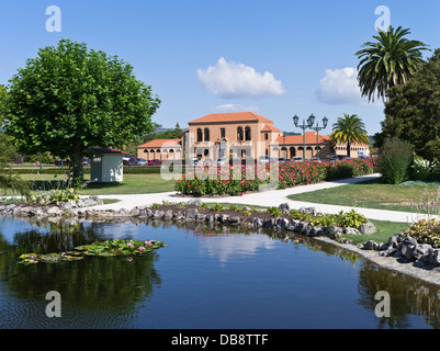 dh Government Gardens ROTORUA NUOVA ZELANDA Parco pubblico Paepaekumana e Blue Baths Foto Stock