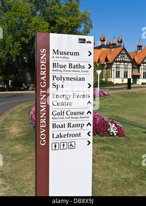 Dh Government Gardens Rotorua Nuova Zelanda Paepaekumana parco pubblico signpost dare indicazioni Foto Stock