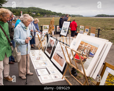 Un evento di arte sul lungomare in Grange Over Sands, Cumbria, Regno Unito. Foto Stock
